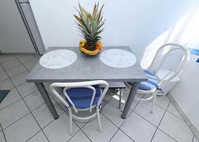 Apartman By The Sea Nin, Zadar - 290 *