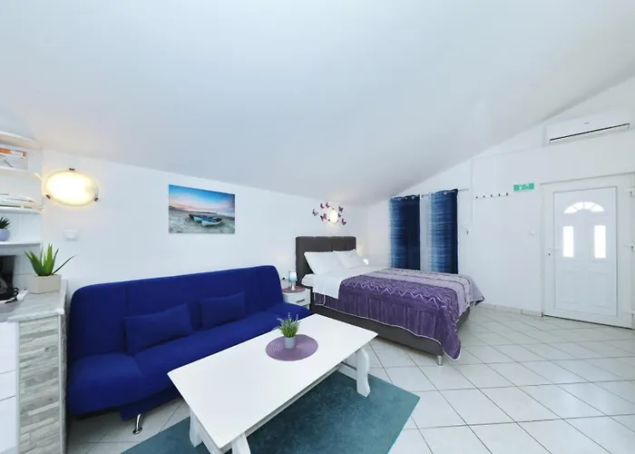 Apartman By The Sea Nin, Zadar - 290 *