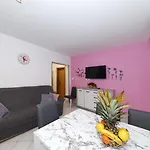 アパート By The Sea Nin, Zadar - 290 *